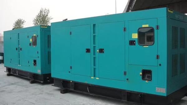 荥阳康明斯400kw大型柴油二手发电机组